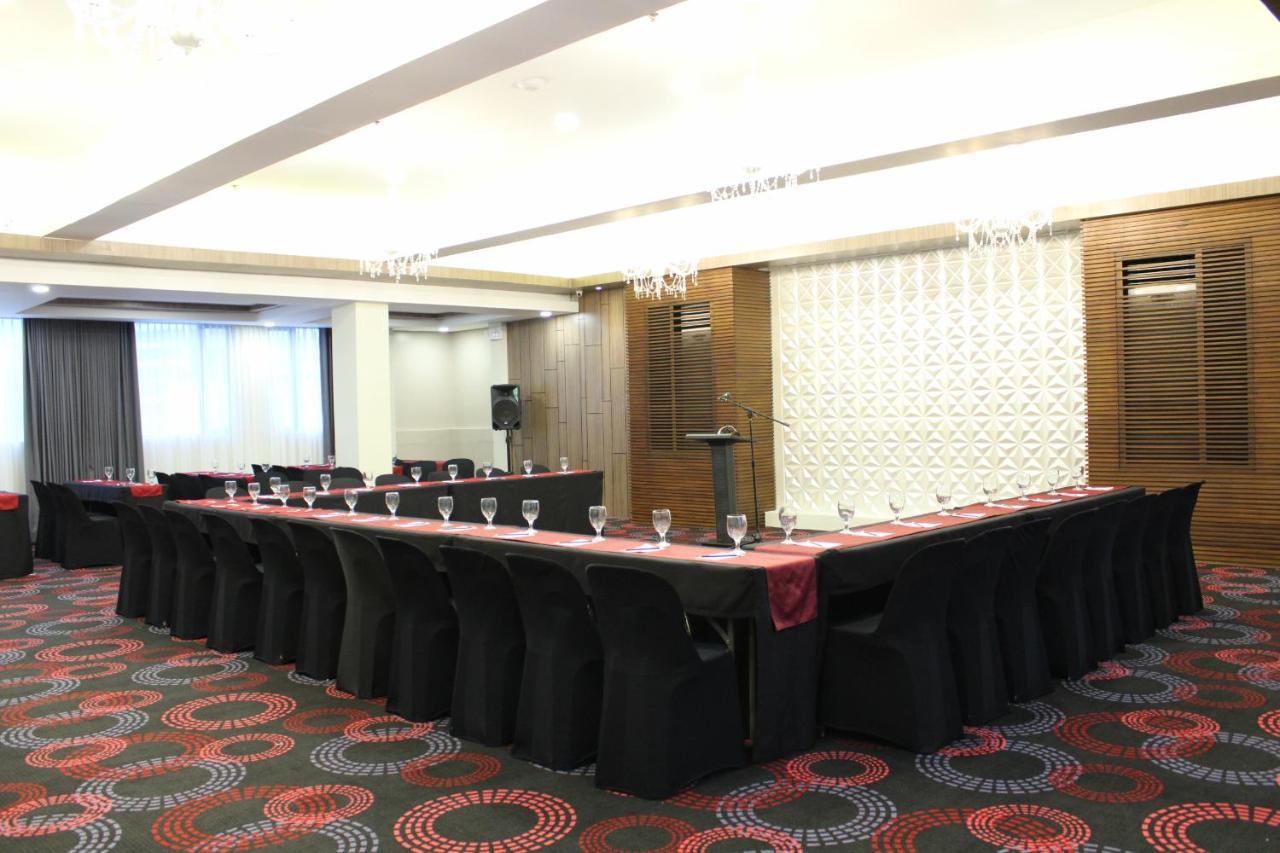 Fersal Hotel Malakas, Quezon City Eksteriør billede