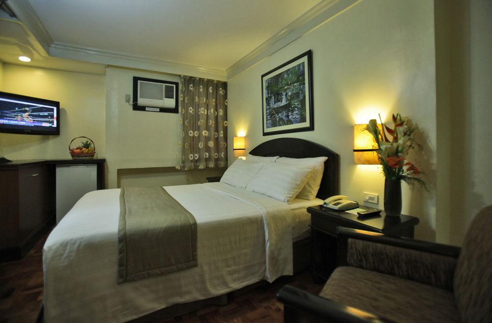 Fersal Hotel Malakas, Quezon City Eksteriør billede