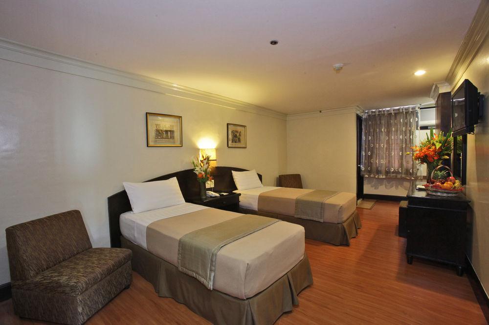 Fersal Hotel Malakas, Quezon City Eksteriør billede