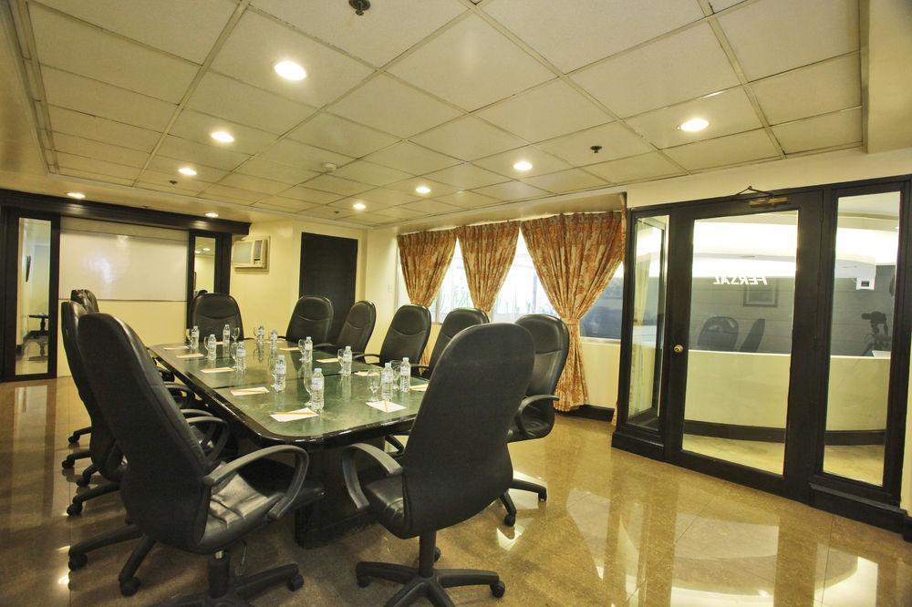 Fersal Hotel Malakas, Quezon City Eksteriør billede