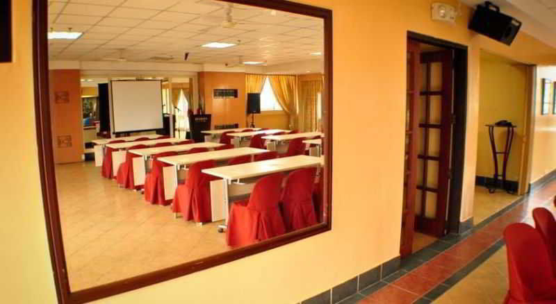 Fersal Hotel Malakas, Quezon City Eksteriør billede