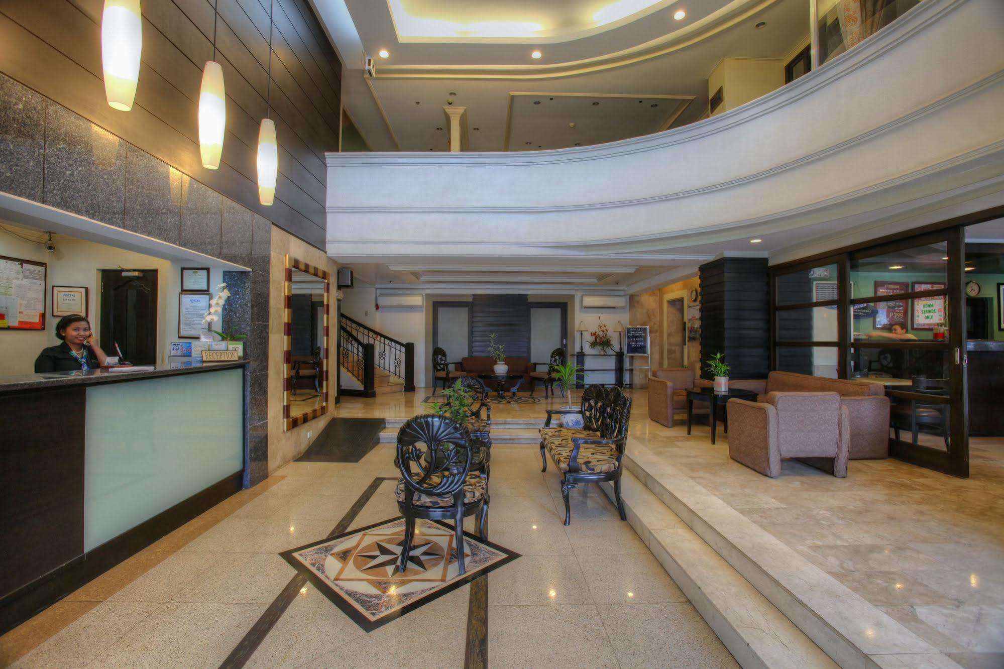 Fersal Hotel Malakas, Quezon City Eksteriør billede